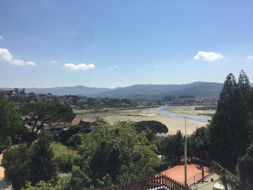 Apartamento Adosado Con Terraza En Playa America, Nigrán Exteriör bild