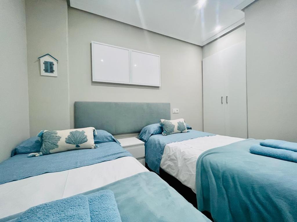 Apartamento Adosado Con Terraza En Playa America, Nigrán Exteriör bild