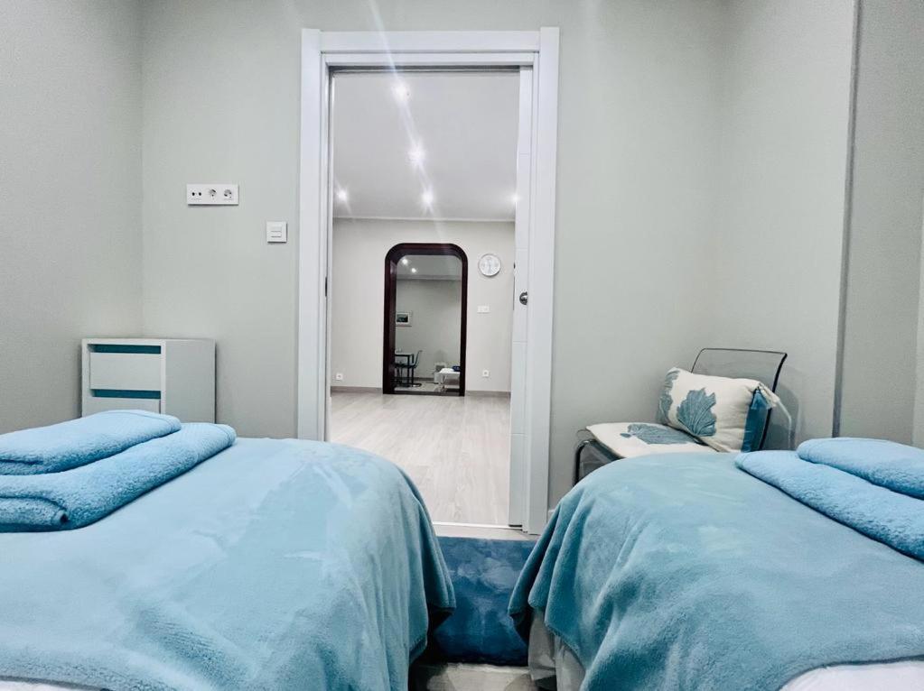 Apartamento Adosado Con Terraza En Playa America, Nigrán Exteriör bild